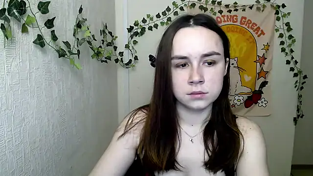 VeryVeryVeryShy  online show from February 27, 6:35 am