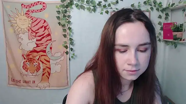 Snapshot of VeryVeryVeryShy_ chatting on June 29, 5:35 am VeryVeryVeryShy online show from June 29, 5:35 am