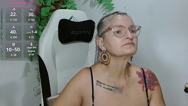 bety-cum2 online show from March 25, 9:15 am