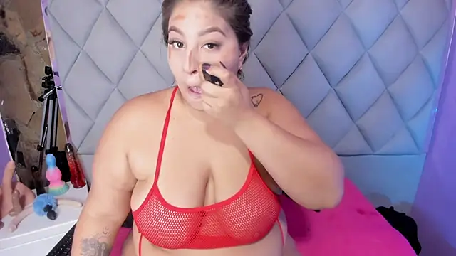 Snapshot of Luci_SexDeep chatting on October 10, 3:16 am Luci SexDeep online show from October 10, 3:16 am