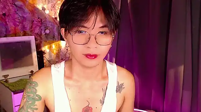 Sexy Handsome Drex online show from December 31, 12:15 pm