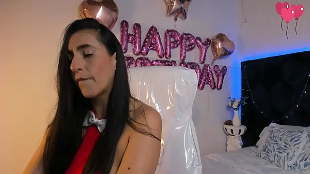 lauren fit online show from November 5, 4:40 pm