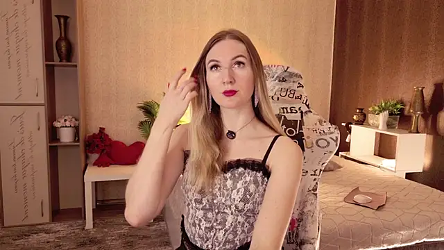 Hello Lisha online show from April 13, 9:04 am