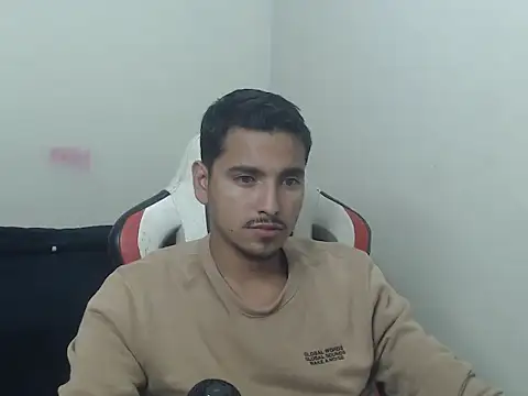 Snapshot of kylian_07 chatting on July 11, 2:47 am kylian 07 online show from July 11, 2:47 am