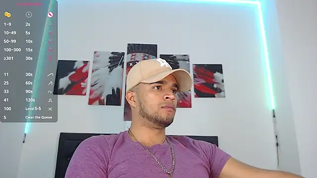 Snapshot of Bigcock_21cm_ chatting on December 5, 1:06 pm Bigcock 21cm  online show from December 5, 1:06 pm