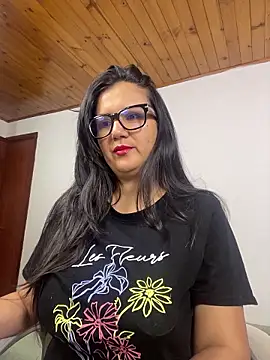 SWEETLILY18 online show from July 17, 12:56 pm
