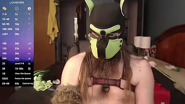 kinkywolf429 online show from February 9, 8:13 pm