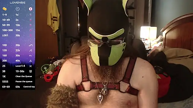 Snapshot of kinkywolf429 chatting on May 6, 10:48 pm kinkywolf429 online show from May 6, 10:48 pm
