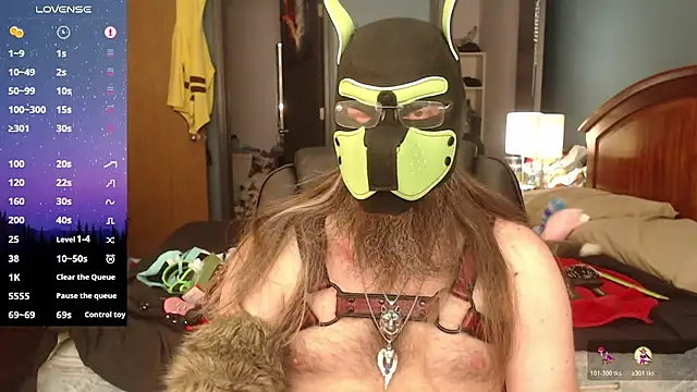 Snapshot of kinkywolf429 chatting on May 7, 10:37 pm kinkywolf429 online show from May 7, 10:37 pm