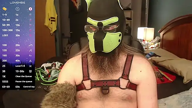 Snapshot of kinkywolf429 chatting on May 15, 9:22 pm kinkywolf429 online show from May 15, 9:22 pm