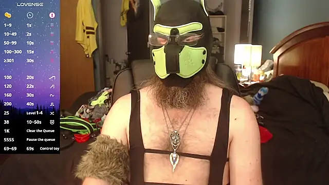 Snapshot of kinkywolf429 chatting on June 8, 9:37 pm kinkywolf429 online show from June 8, 9:37 pm