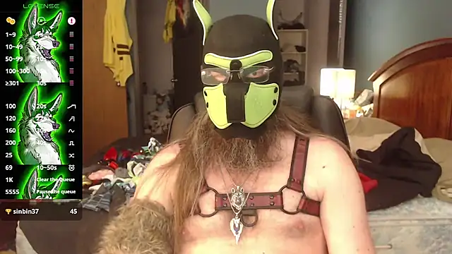 Snapshot of kinkywolf429 chatting on July 8, 7:18 pm kinkywolf429 online show from July 8, 7:18 pm