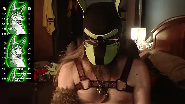 Snapshot of kinkywolf429 chatting on July 18, 3:00 am kinkywolf429 online show from July 18, 3:00 am