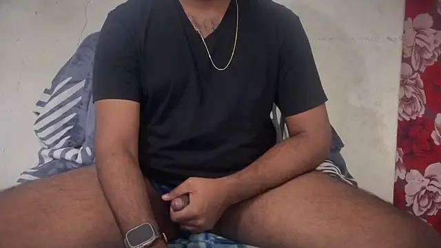 Snapshot of ghost_OO22 chatting on December 26, 7:49 pm ghost OO22 online show from December 26, 7:49 pm