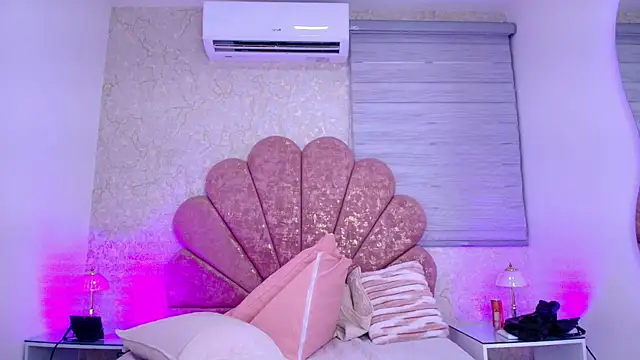 leon gaby online show from November 19, 7:14 pm