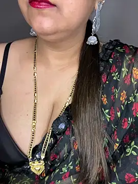 Zoya Varma004 online show from May 14, 10:33 am