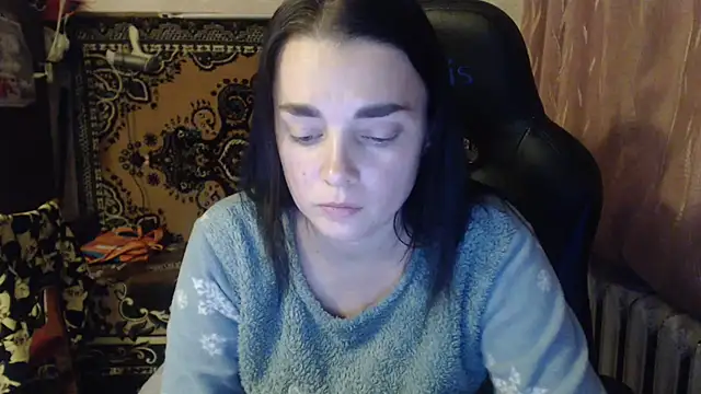 Snapshot of AlisaLaDiva chatting on December 5, 9:17 pm AlisaLaDiva online show from December 5, 9:17 pm