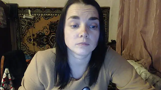 Snapshot of AlisaLaDiva chatting on January 13, 8:58 pm AlisaLaDiva online show from January 13, 8:58 pm