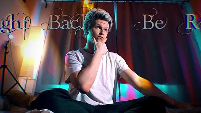 Breston Sweet online show from February 13, 10:33 am