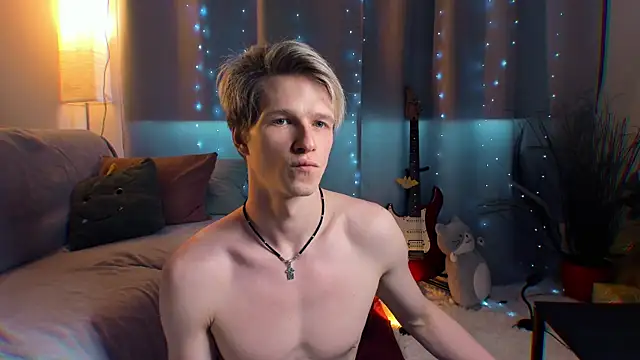 Breston Sweet online show from April 11, 7:45 am