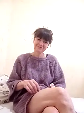 Snapshot of TiAmorre chatting on January 1, 10:11 am TiAmorre online show from January 1, 10:11 am