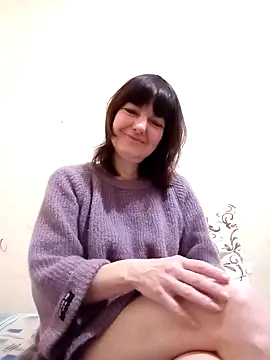 Snapshot of TiAmorre chatting on February 6, 1:49 am TiAmorre online show from February 6, 1:49 am