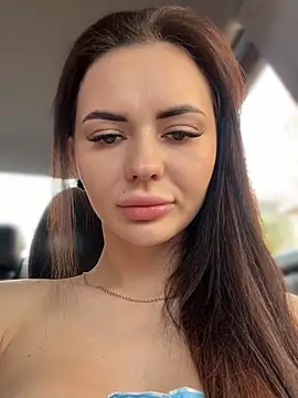 Snapshot of PrincessaHill_ chatting on November 18, 9:58 am PrincessaHill online show from November 18, 9:58 am