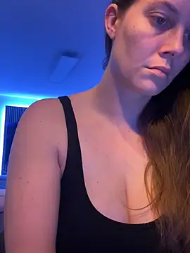 Snapshot of newMichelle chatting on January 8, 6:52 am newMichelle online show from January 8, 6:52 am