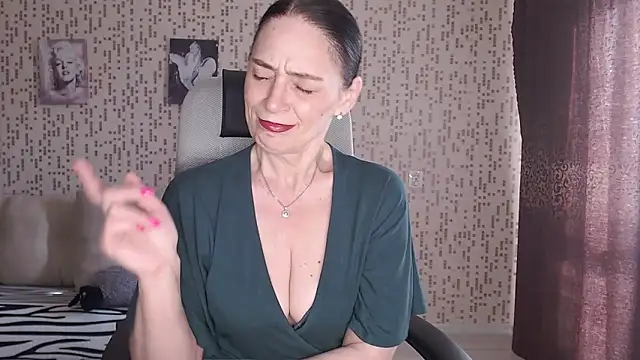 BelovedLady online show from March 16, 5:55 am