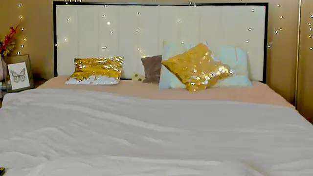 mailymilf online show from March 15, 3:51 pm