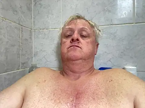 bigbadjon69 online show from April 11, 11:47 am