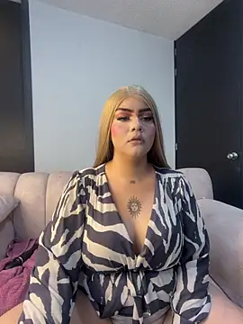 sweet dalila online show from April 14, 11:27 am