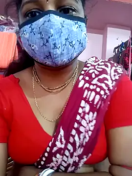 Snapshot of sweet_rasmalai chatting on January 12, 10:45 am sweet rasmalai online show from January 12, 10:45 am