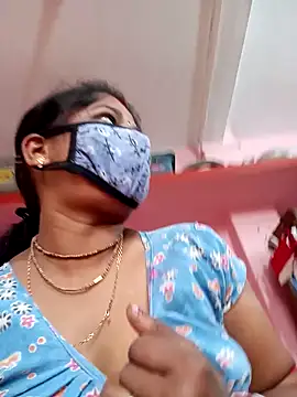 Snapshot of sweet_rasmalai chatting on January 31, 9:05 am sweet rasmalai online show from January 31, 9:05 am