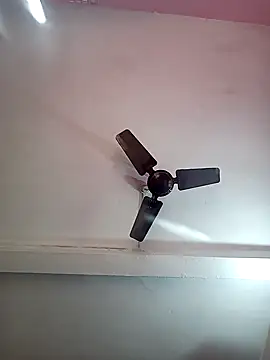 Snapshot of sweet_rasmalai chatting on March 7, 4:02 am sweet rasmalai online show from March 7, 4:02 am