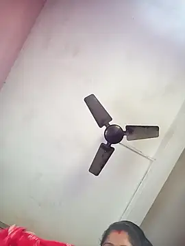 Snapshot of sweet_rasmalai chatting on November 10, 3:27 am sweet rasmalai online show from November 10, 3:27 am