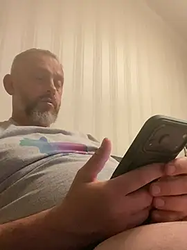 Snapshot of GHsveter chatting on June 9, 5:46 pm GHsveter online show from June 9, 5:46 pm