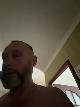 Snapshot of GHsveter chatting on July 14, 7:57 am GHsveter online show from July 14, 7:57 am