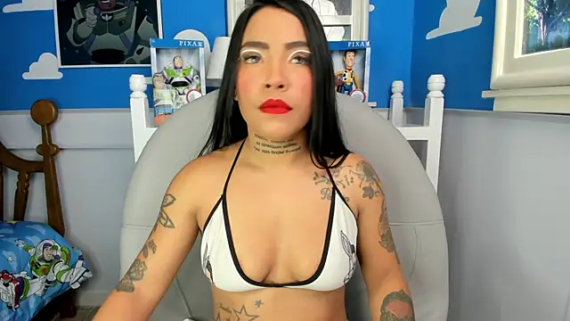 miss vaiolette online show from January 15, 2:27 am