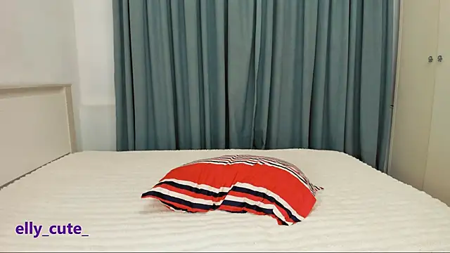 Elly Cute online show from March 3, 10:37 pm