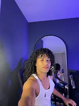 Lucas eevans online show from February 19, 1:51 pm