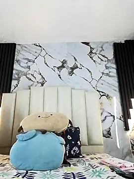 mollieblue69 online show from October 26, 1:06 pm