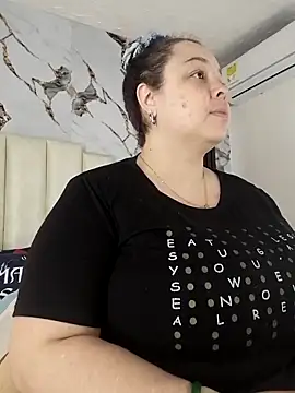 mollieblue69 online show from November 4, 12:59 pm