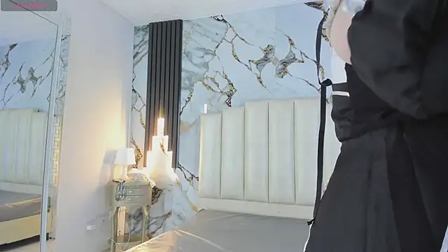 mollieblue69 online show from February 6, 1:03 pm