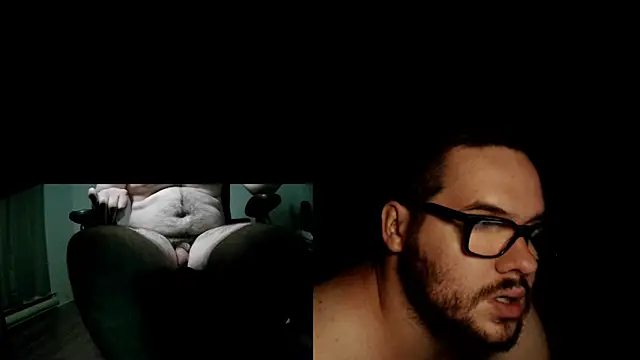 Snapshot of fck_boy123 chatting on May 16, 3:36 am fck boy123 online show from May 16, 3:36 am