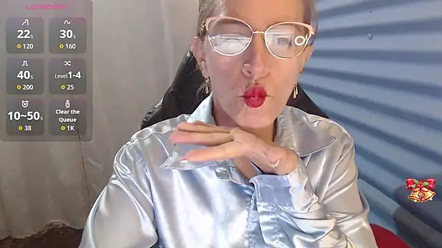 Snapshot of Chayla_Ruiz chatting on April 18, 9:02 am Chayla Ruiz online show from April 18, 9:02 am