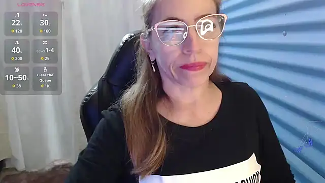 Snapshot of Chayla_Ruiz chatting on April 25, 7:33 pm Chayla Ruiz online show from April 25, 7:33 pm