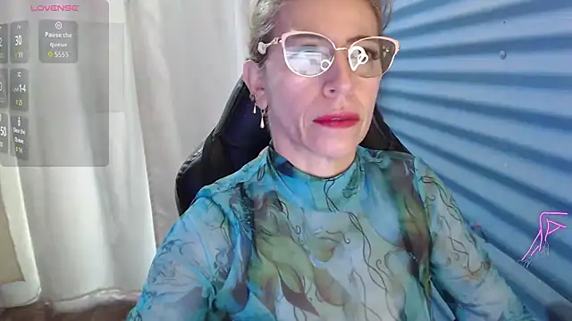 Snapshot of Chayla_Ruiz chatting on April 26, 8:06 pm Chayla Ruiz online show from April 26, 8:06 pm