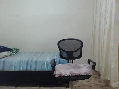 Snapshot of emiliano_hottt chatting on October 3, 10:18 pm emiliano hottt online show from October 3, 10:18 pm