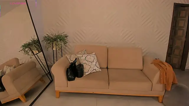 Snapshot of KateSunder chatting on June 2, 12:29 pm KateSunder online show from June 2, 12:29 pm